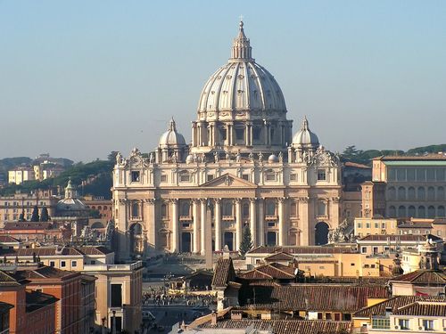 Vatican, quốc gia nhỏ nhất thế giới, nhưng rất giàu có