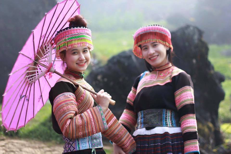 Tour 3 Ngày 2 Đêm: Sapa - Hàm Rồng - Fansipan - Chợ Bắc Hà